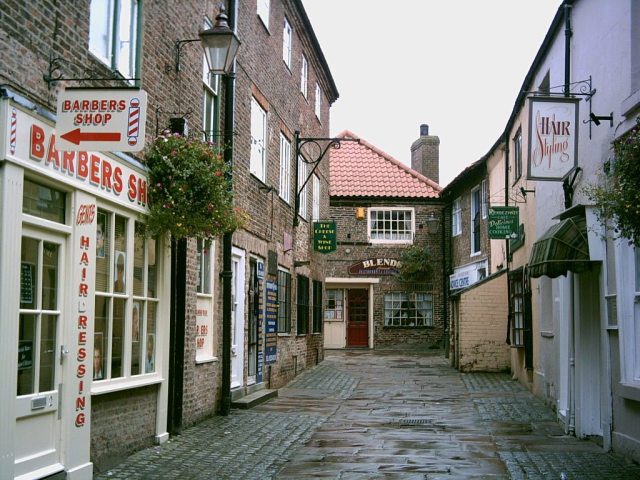 Darlo Yards- FB